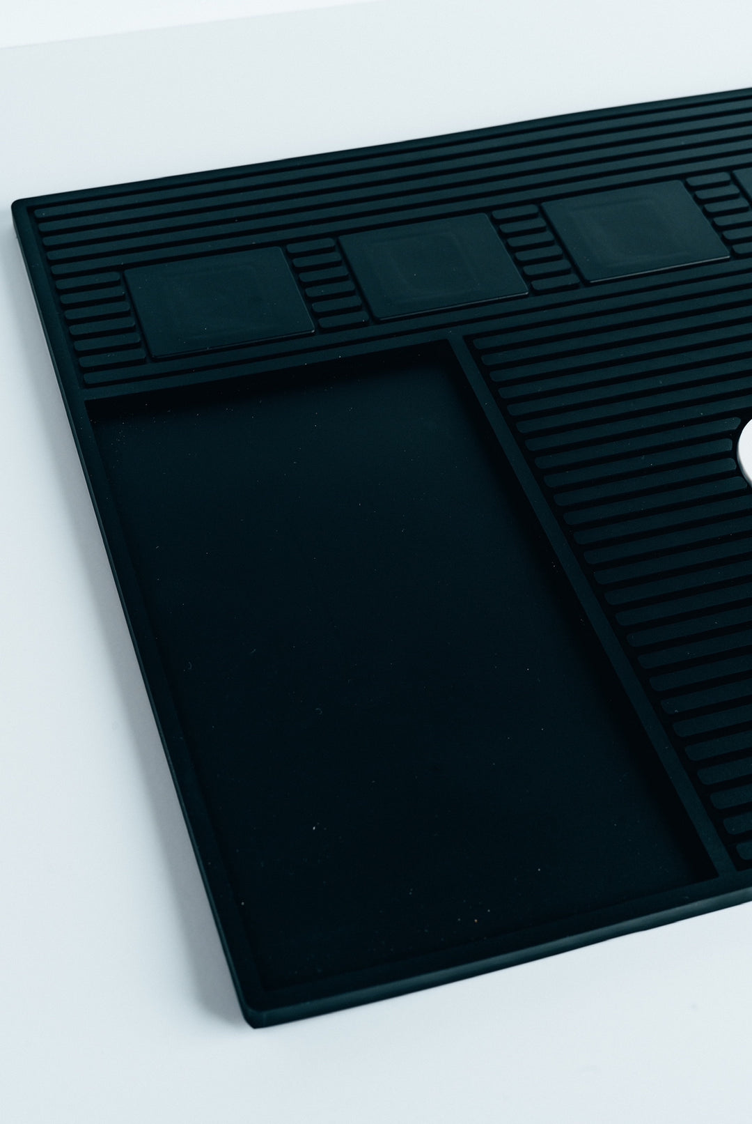 GP Magnetic Barber Mat – 6 Magnet Design